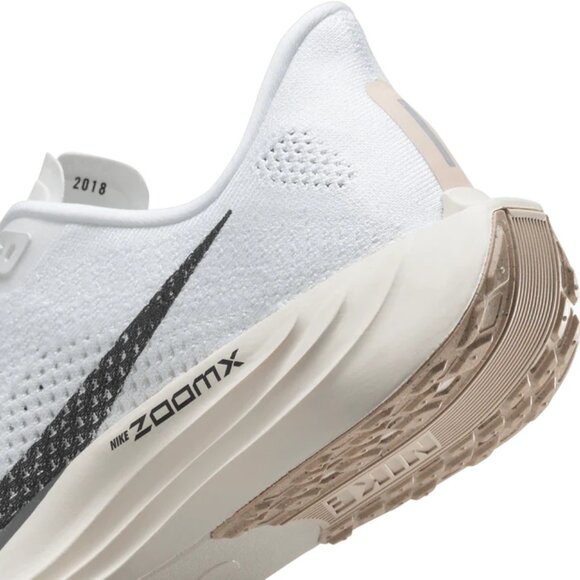 Nike Pegasus Plus Men's Road Running Shoes (Sz 11)(worn once) - Picture 6 of 7